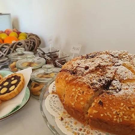 Casa Lunaria Bed and breakfast Porto SantʼElpidio