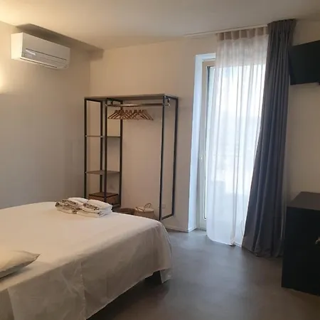 Casa Lunaria Bed and breakfast